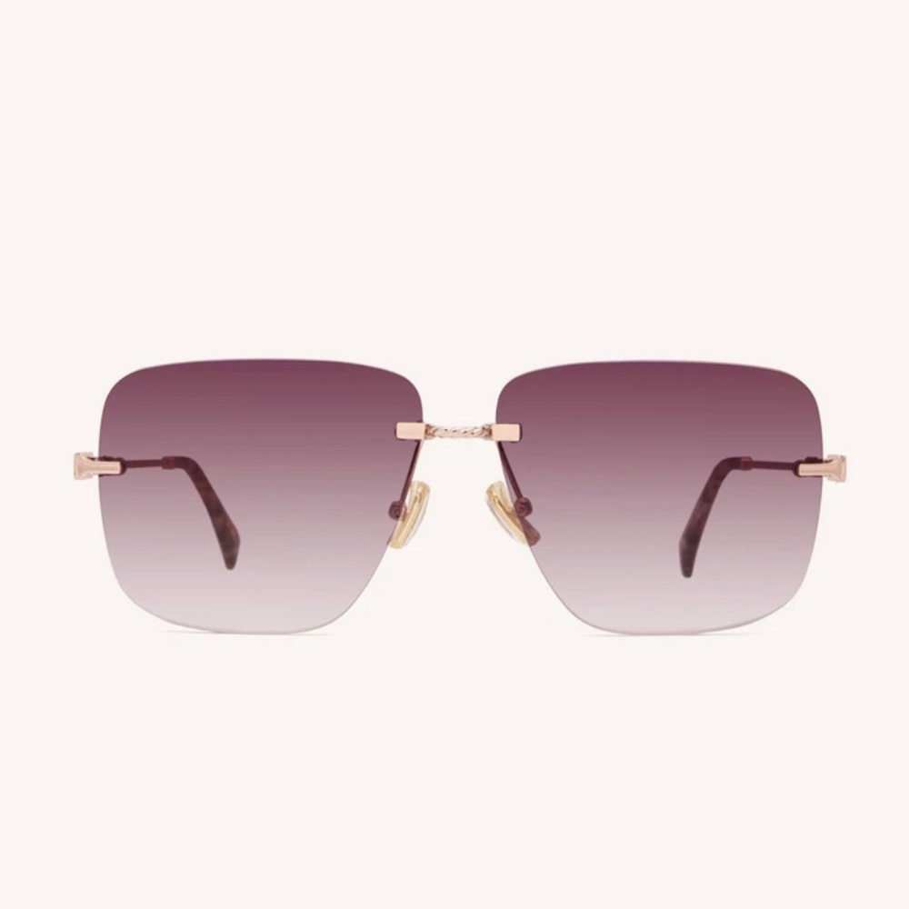 Dezi 2000s sunglasses. Pink ombré. New never worn.
